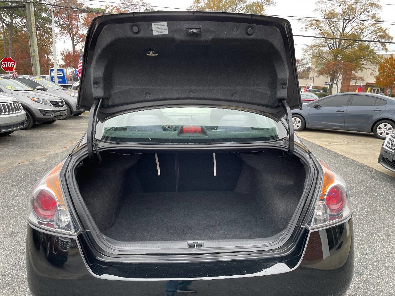 Used 2011 Nissan Altima 2.5 S image 17