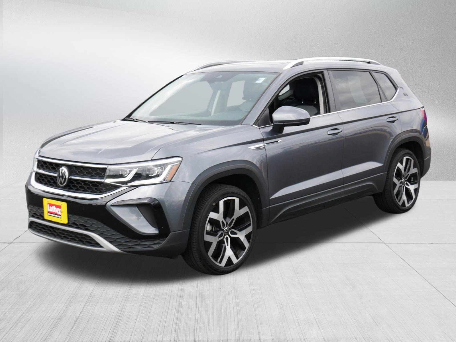 Used 2022 Volkswagen Taos SEL AWD/4WD image 3