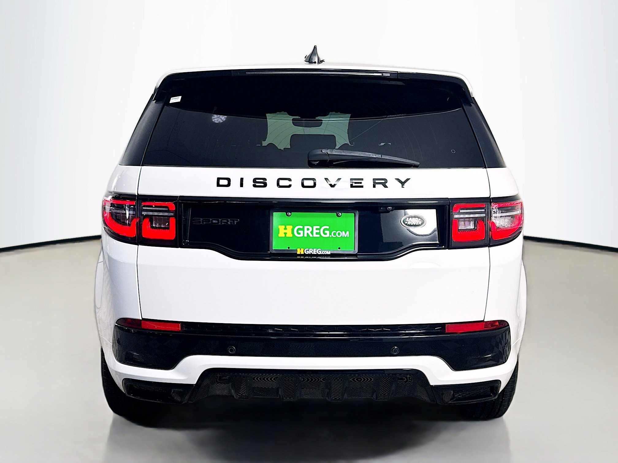 Used 2023 Land Rover Discovery Sport S AWD/4WD image 8
