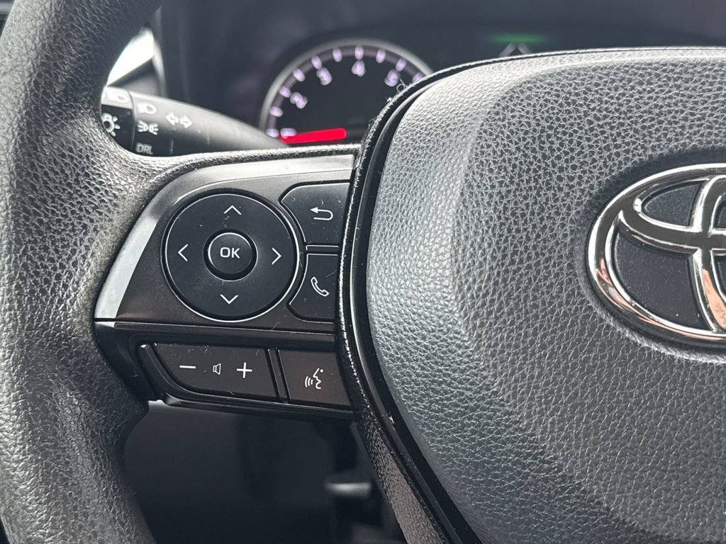 Used 2019 Toyota RAV4 LE w/ All Weather Liner Package image 18