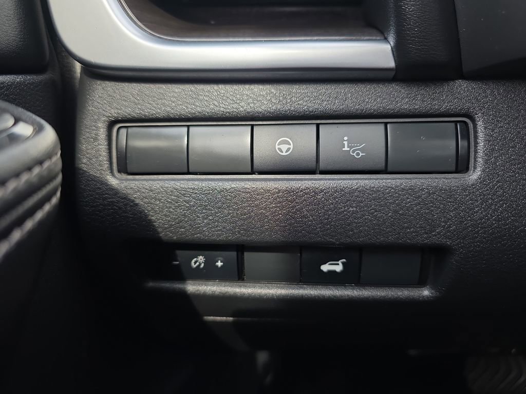 Used 2023 Nissan Rogue Platinum w/ Platinum Premium Package image 42