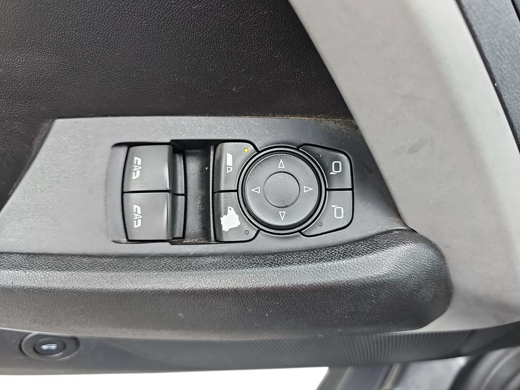 Used 2020 Chevrolet Camaro LT RWD image 27
