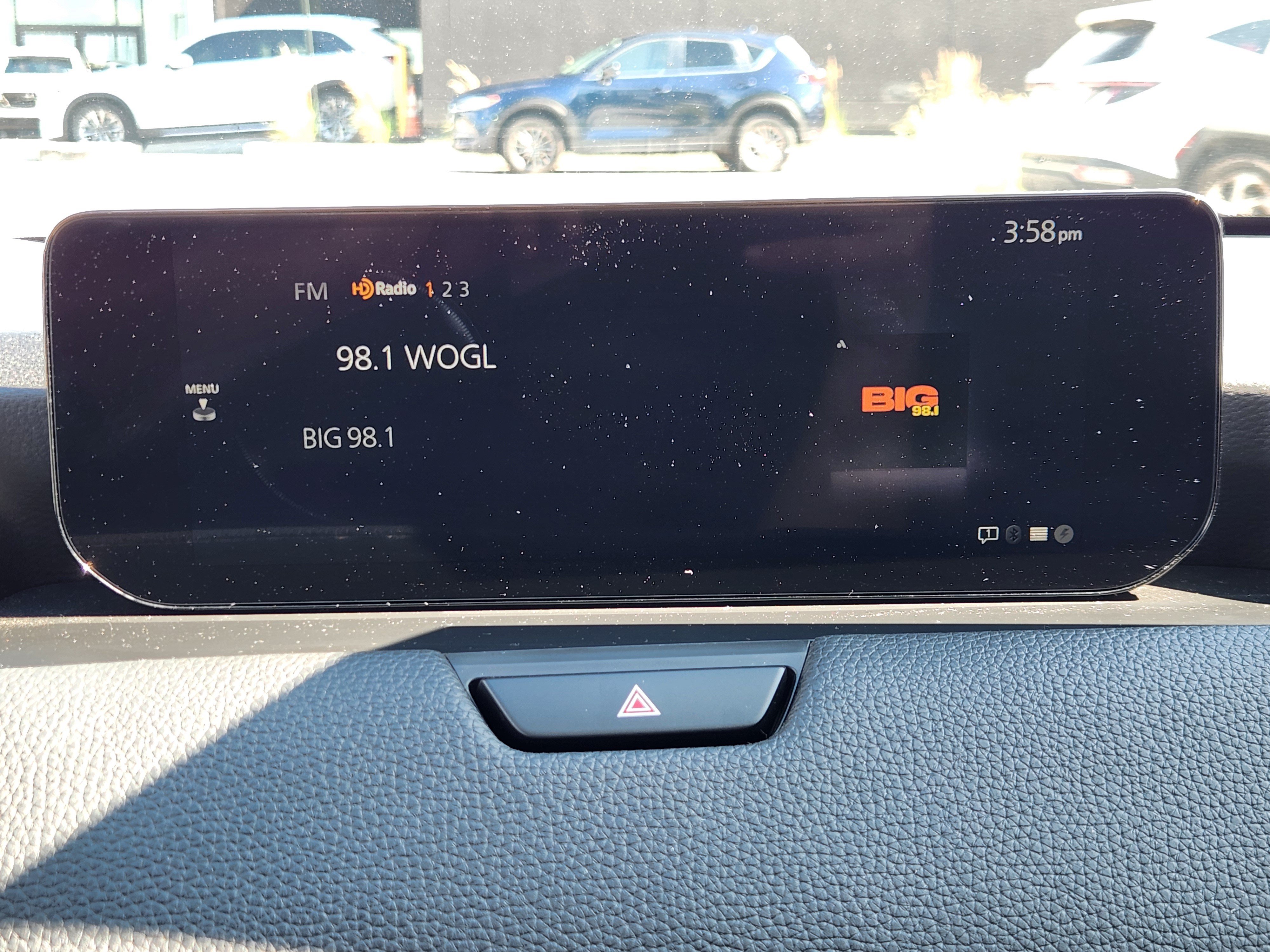 Certified 2024 MAZDA CX-90 Plug-In Hybrid w/ Premium Pkg AWD/4WD image 11