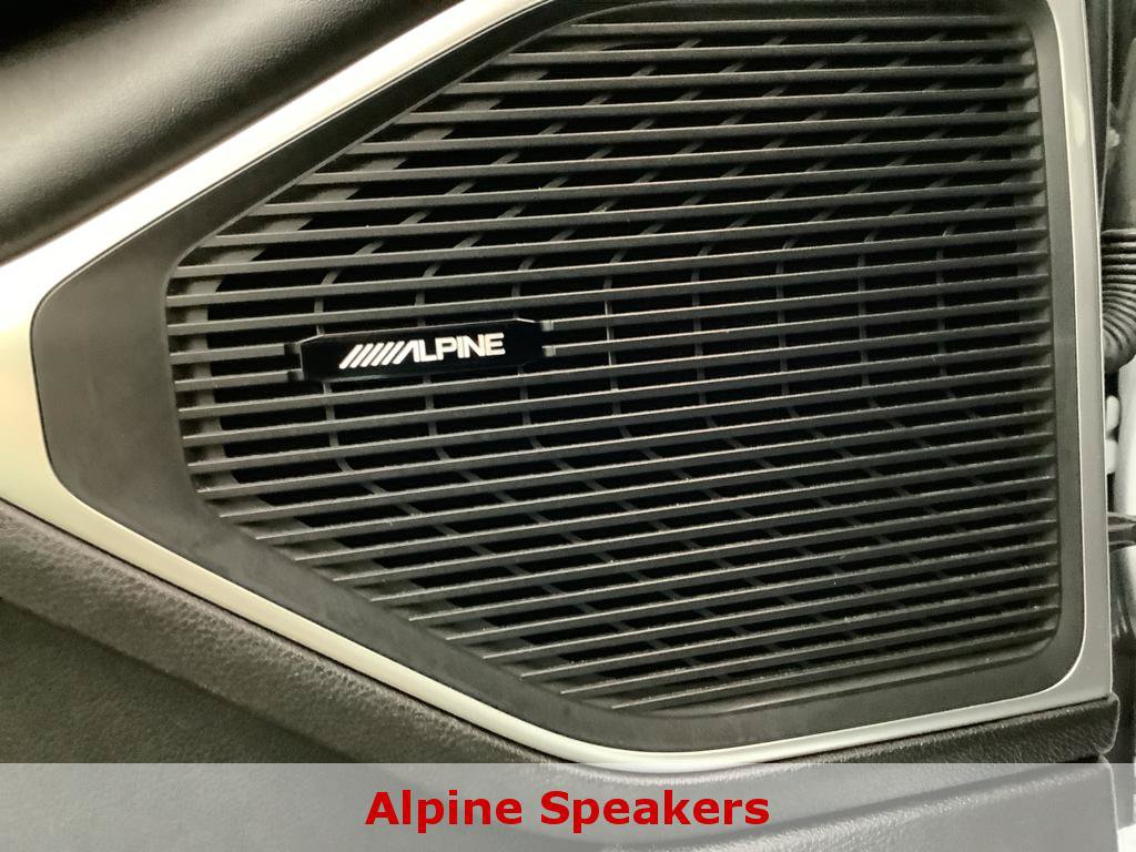 Used 2023 Jeep Wagoneer L Series II AWD/4WD image 12