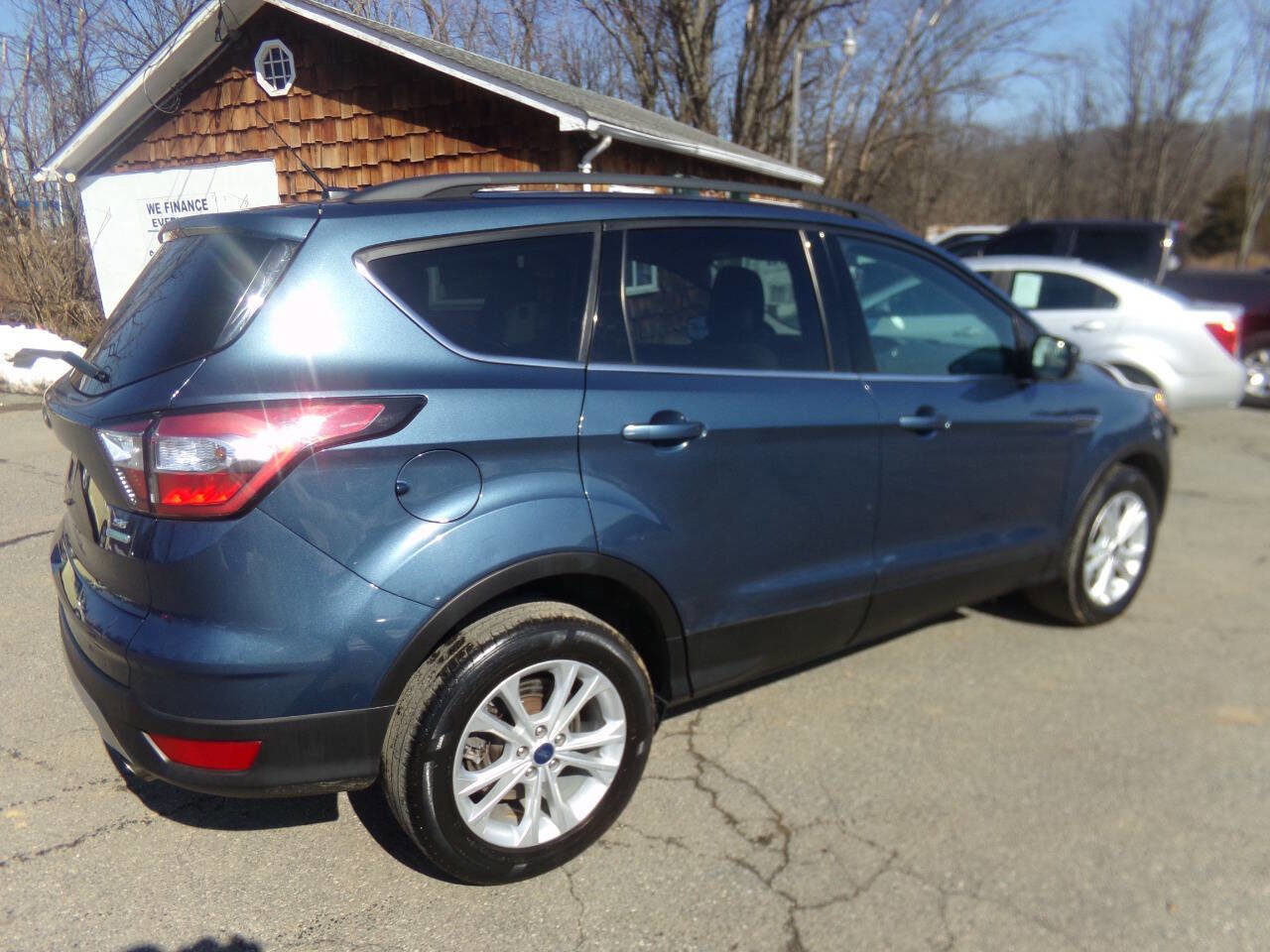 Used 2018 Ford Escape SE image 7