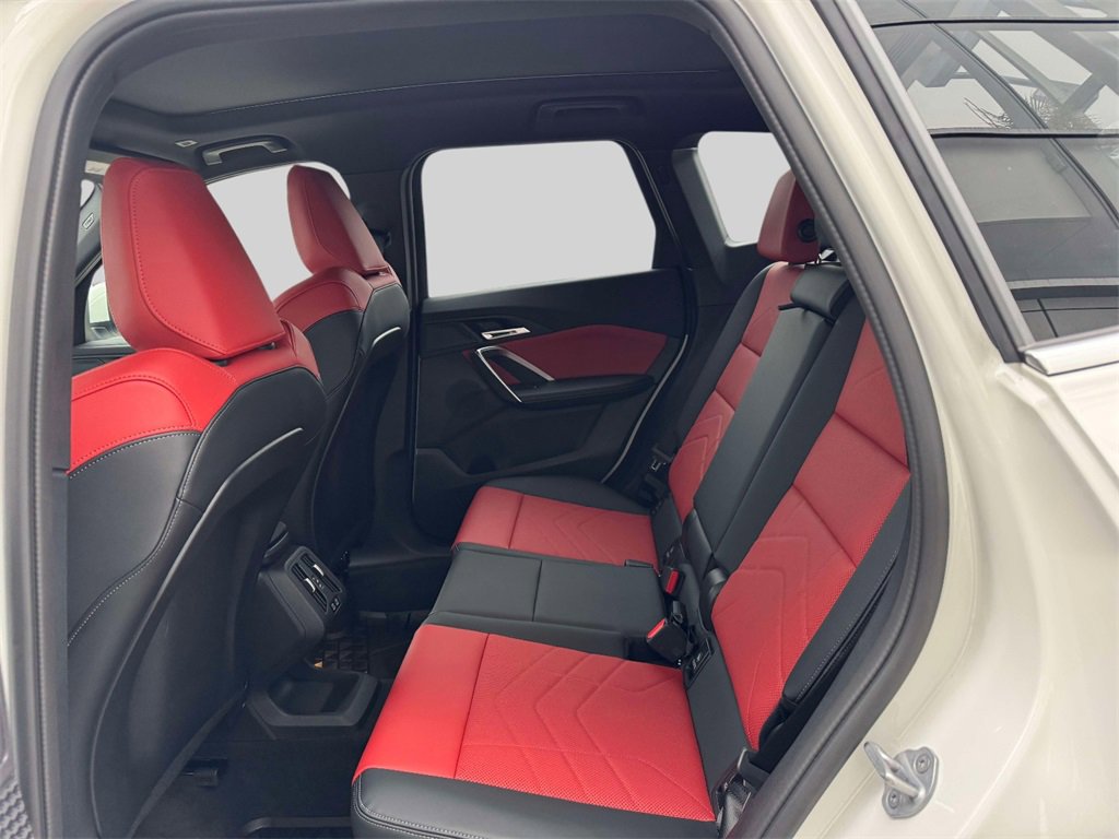 Certified 2025 BMW X1 xDrive28i w/ Technology Package image 11