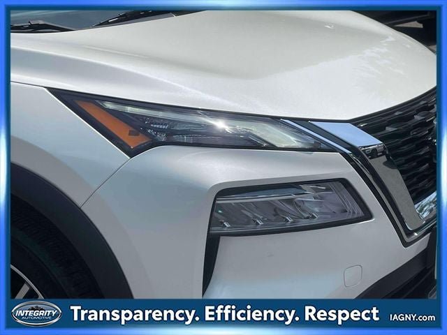 Used 2023 Nissan Rogue SL AWD/4WD image 10
