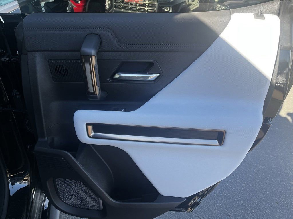 New 2025 GMC Hummer EV 3X w/ Extreme Off-Road Package image 35