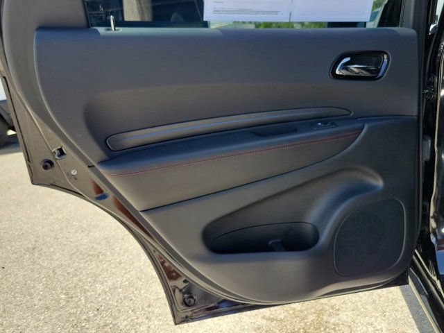 Used 2023 Dodge Durango GT RWD image 15
