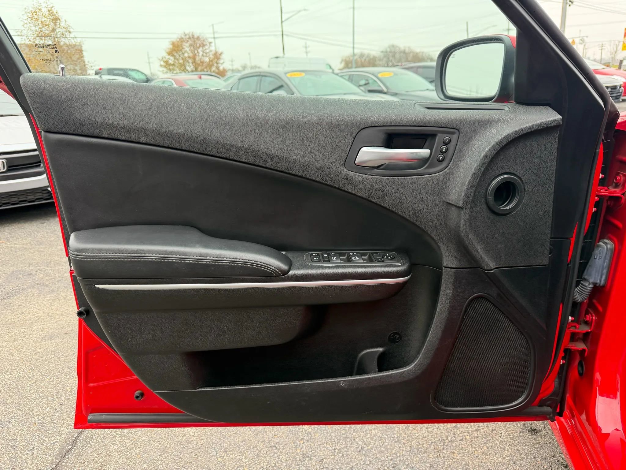 Used 2022 Dodge Charger SXT w/ Leather Interior Group image 18