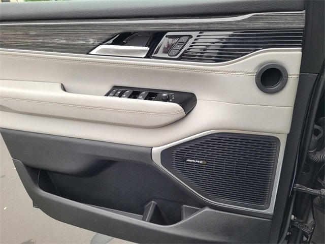 Used 2022 Jeep Wagoneer Series II image 14