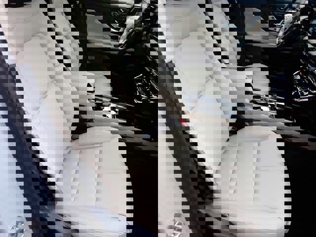 New 2026 Lincoln Corsair Premiere image 33