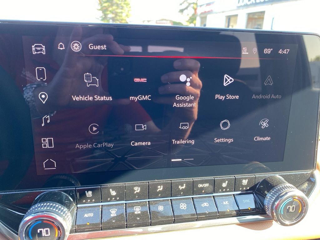 New 2026 GMC Canyon AT4 w/ Technology Plus Package image 13