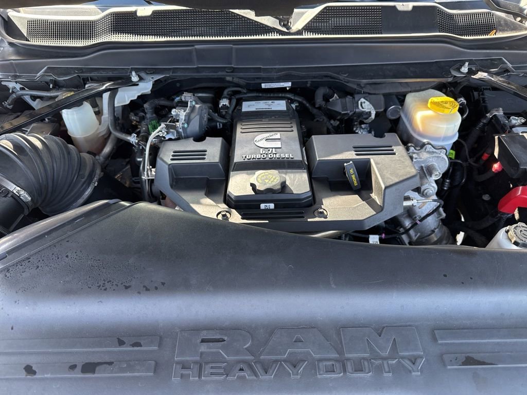 Used 2024 RAM 3500 Big Horn image 44