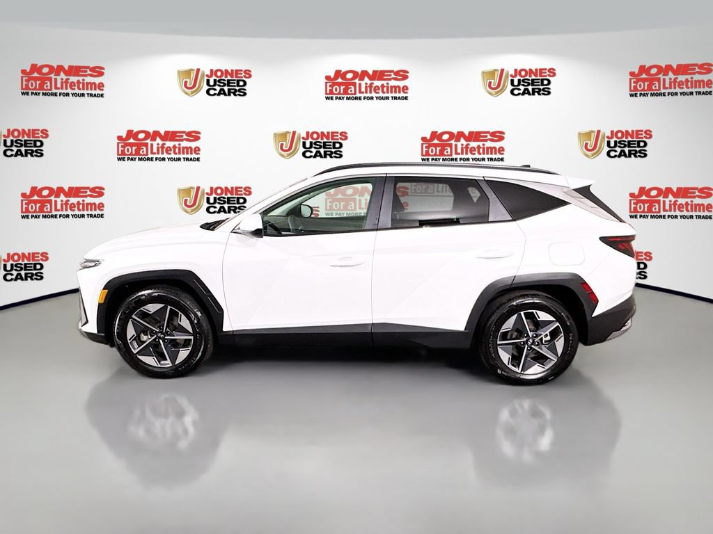 Certified 2025 Hyundai Tucson SEL FWD image 12