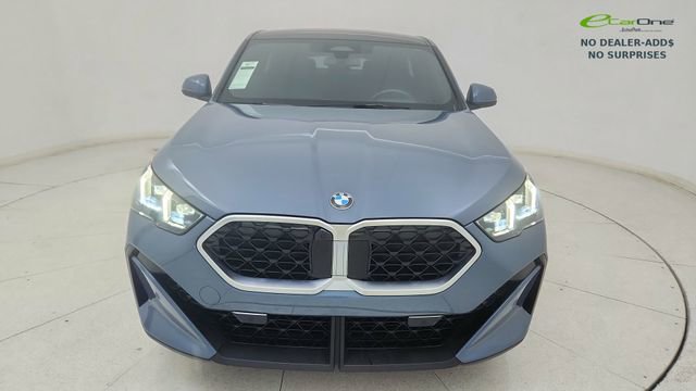 Used 2025 BMW X2 xDrive28i w/ Technology Package image 13