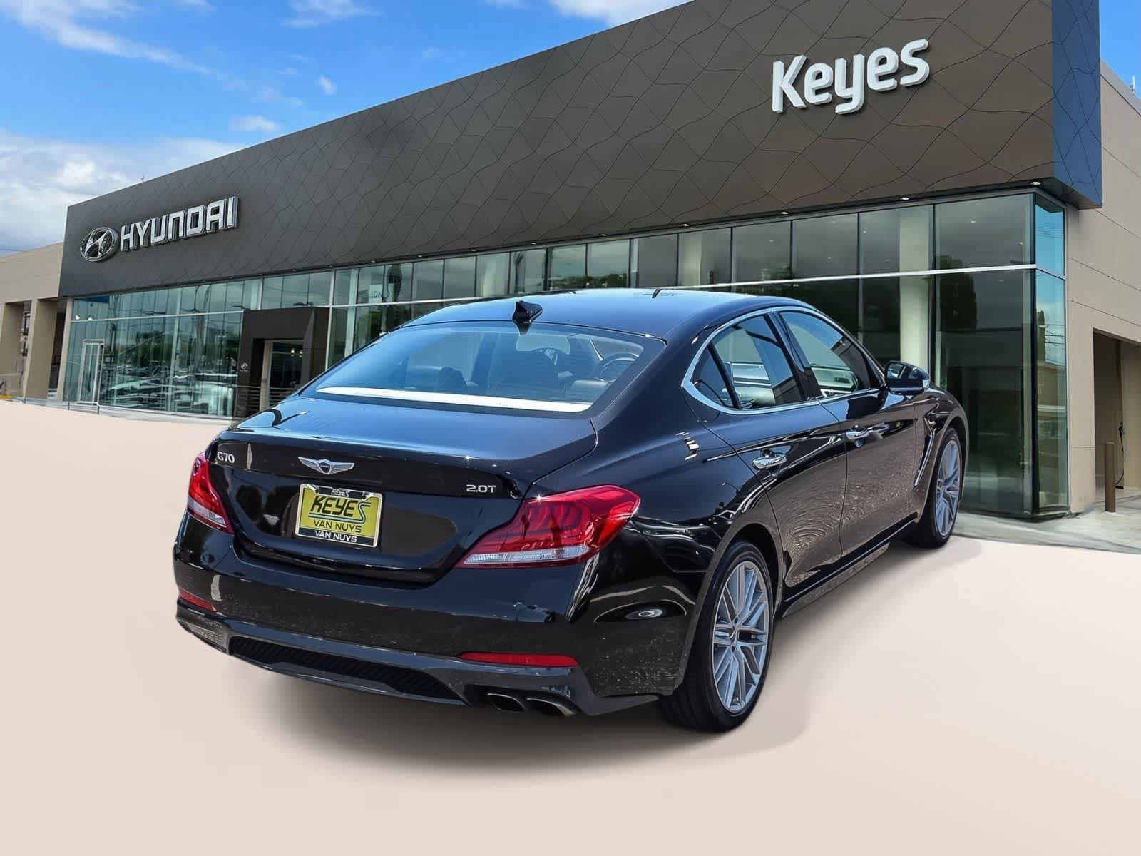 Used 2021 Genesis G70 2.0T RWD image 4