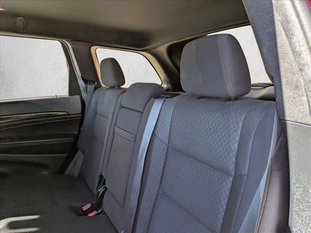 Used 2021 Jeep Grand Cherokee Laredo image 17