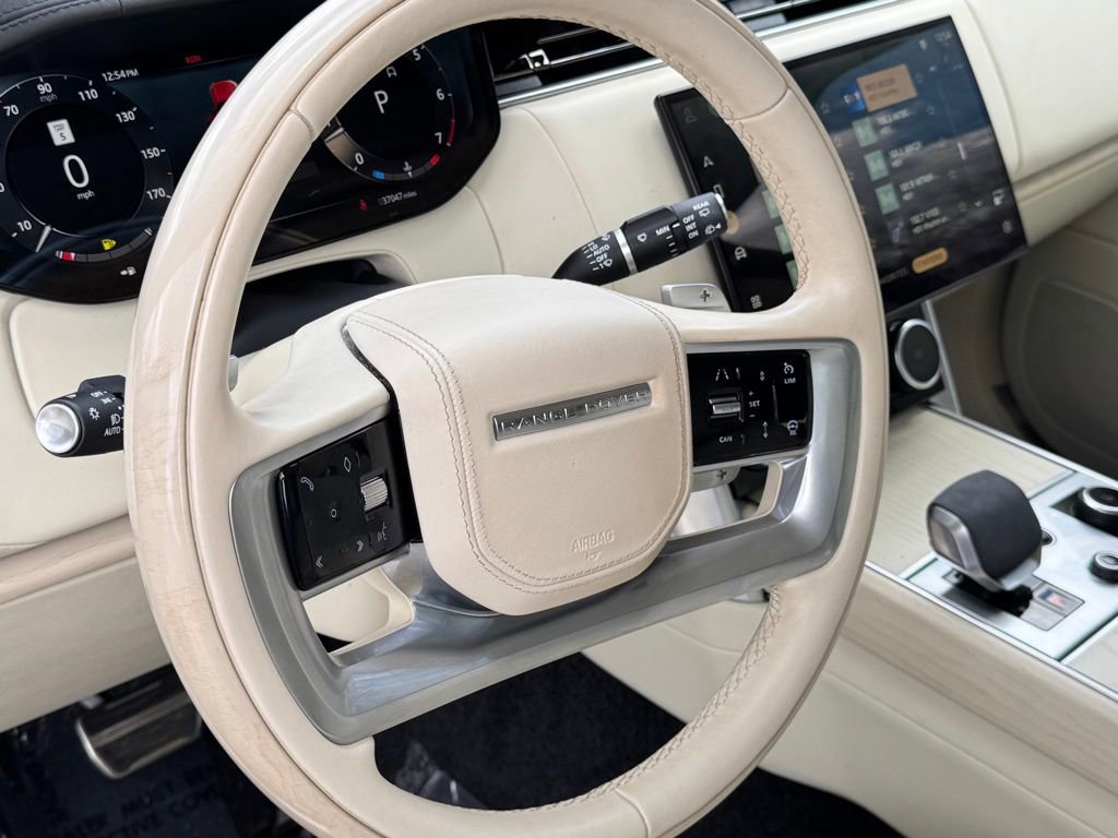 Used 2023 Land Rover Range Rover SE AWD/4WD image 16