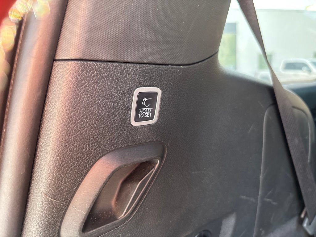Used 2022 Jeep Grand Wagoneer Series III w/ Rear Seat Video Group 1 AWD/4WD image 13