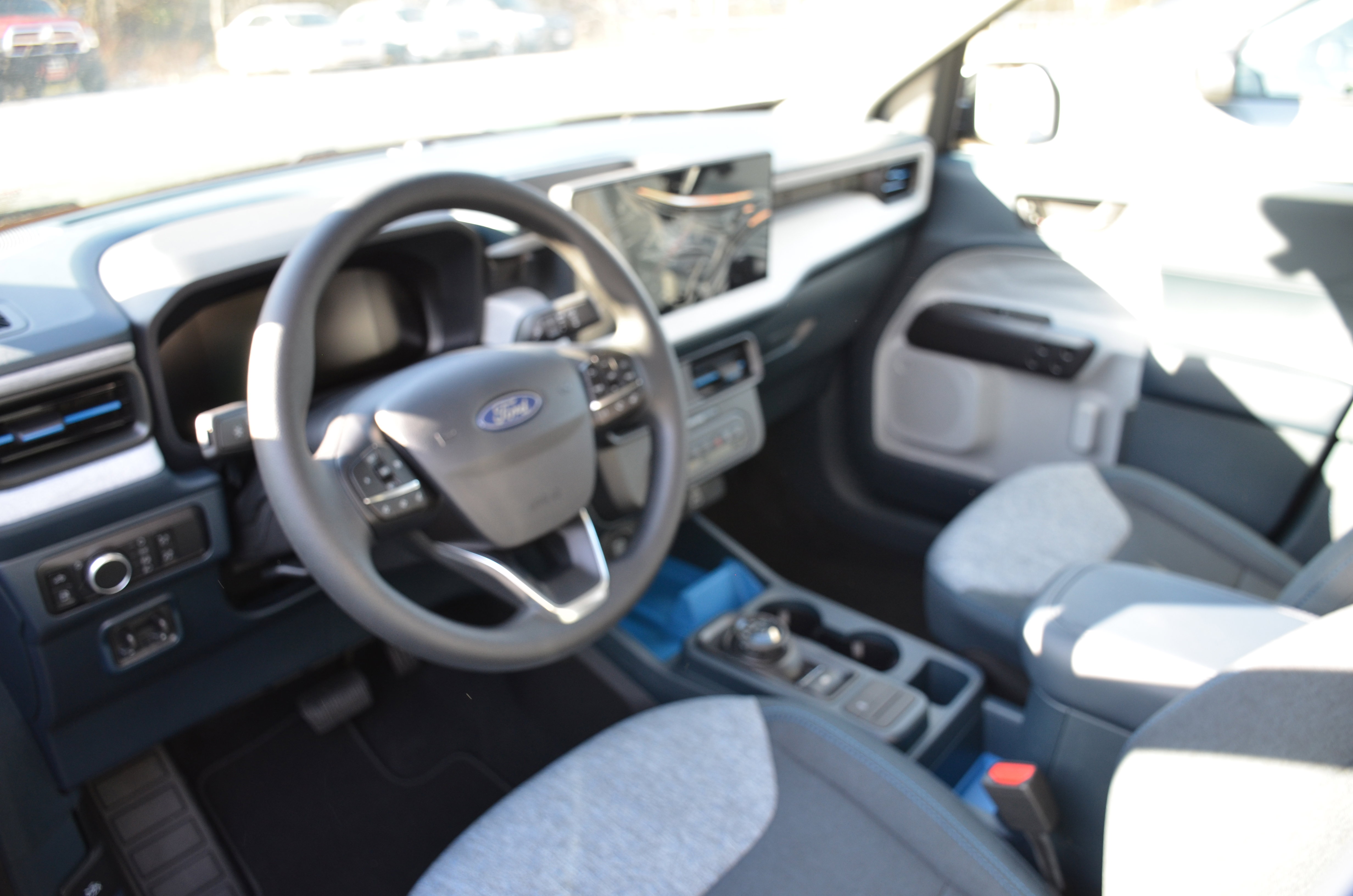 New 2025 Ford Maverick XLT w/ Equipment Group 301A image 15