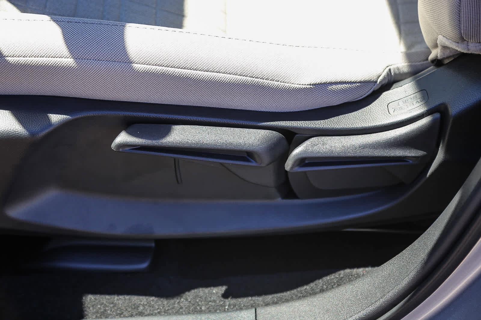 New 2026 Honda HR-V LX image 23