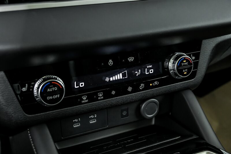 New 2026 Mitsubishi Outlander SE AWD/4WD image 24