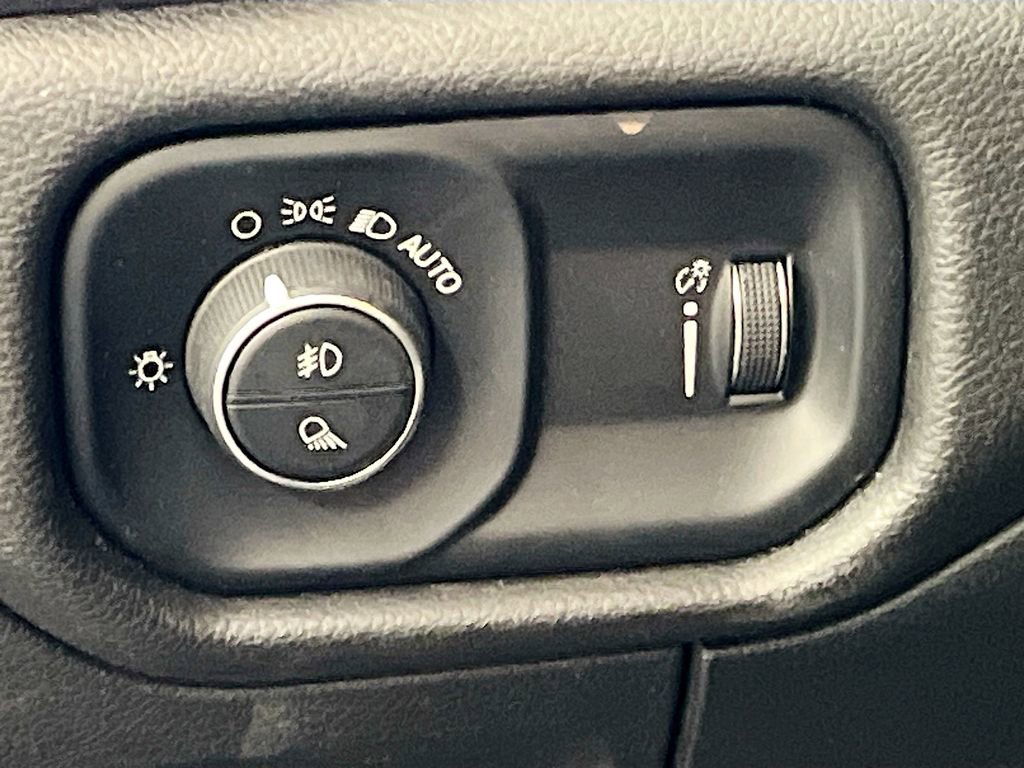 Used 2020 RAM 1500 Big Horn image 10