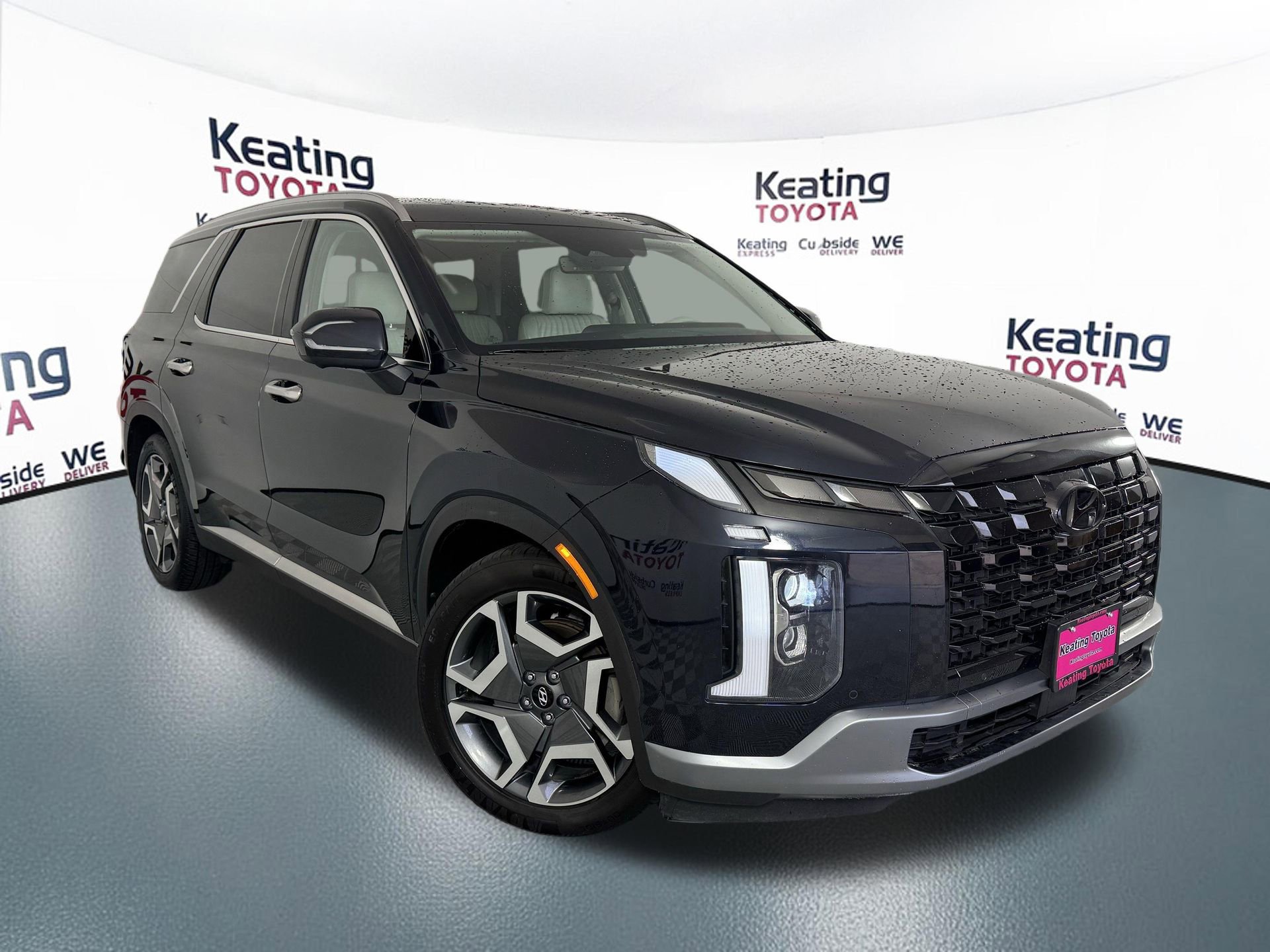Used 2024 Hyundai Palisade Limited image 3