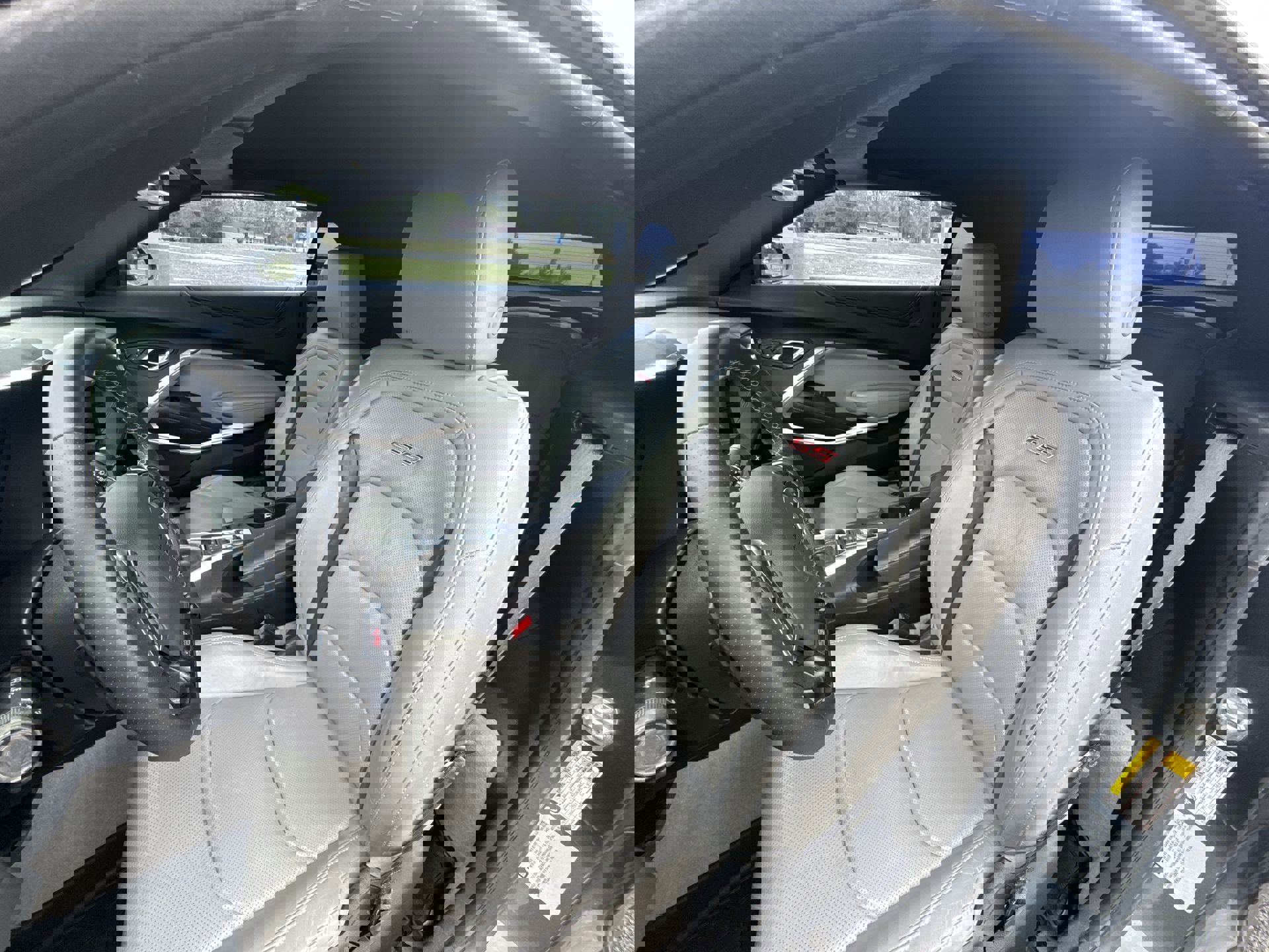 Used 2018 Chevrolet Camaro SS image 11