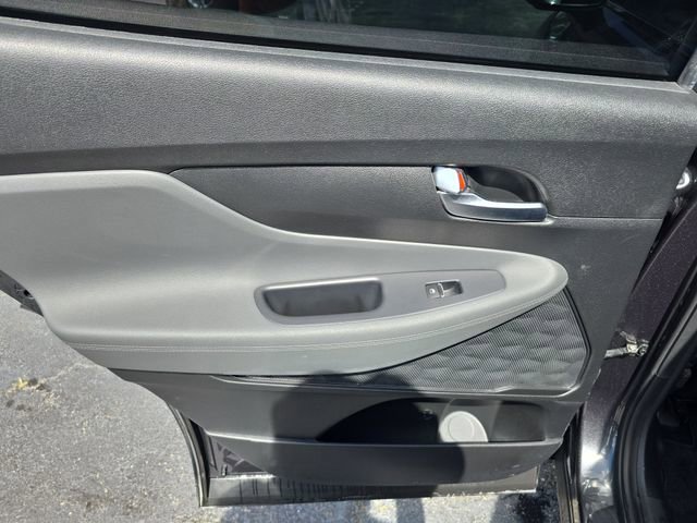 Used 2021 Hyundai Santa Fe SE image 10