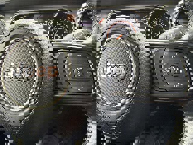 Certified 2021 Jeep Gladiator Willys image 25