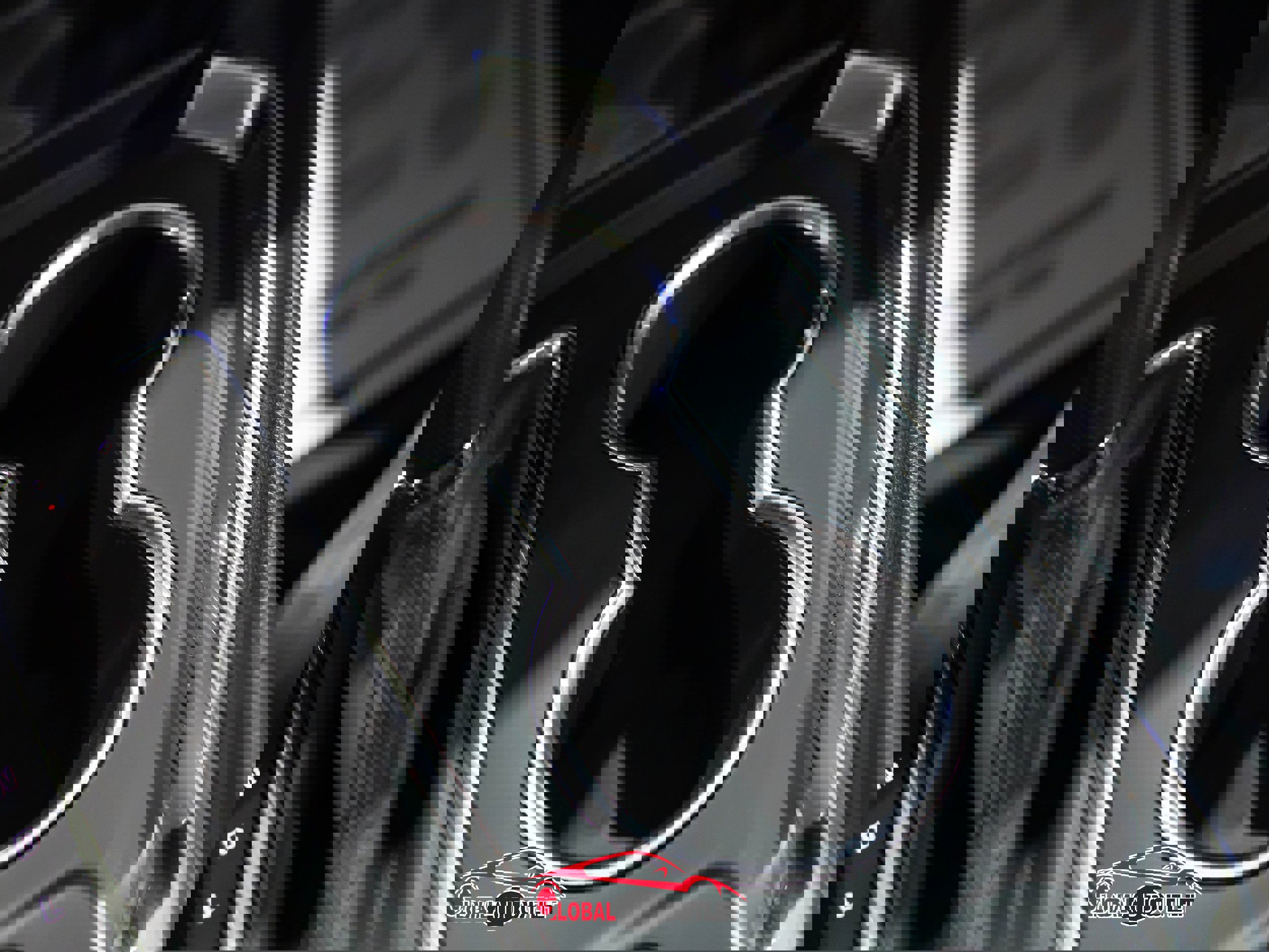 Used 2020 Chevrolet Traverse LT w/ Driver Confidence II Package image 35