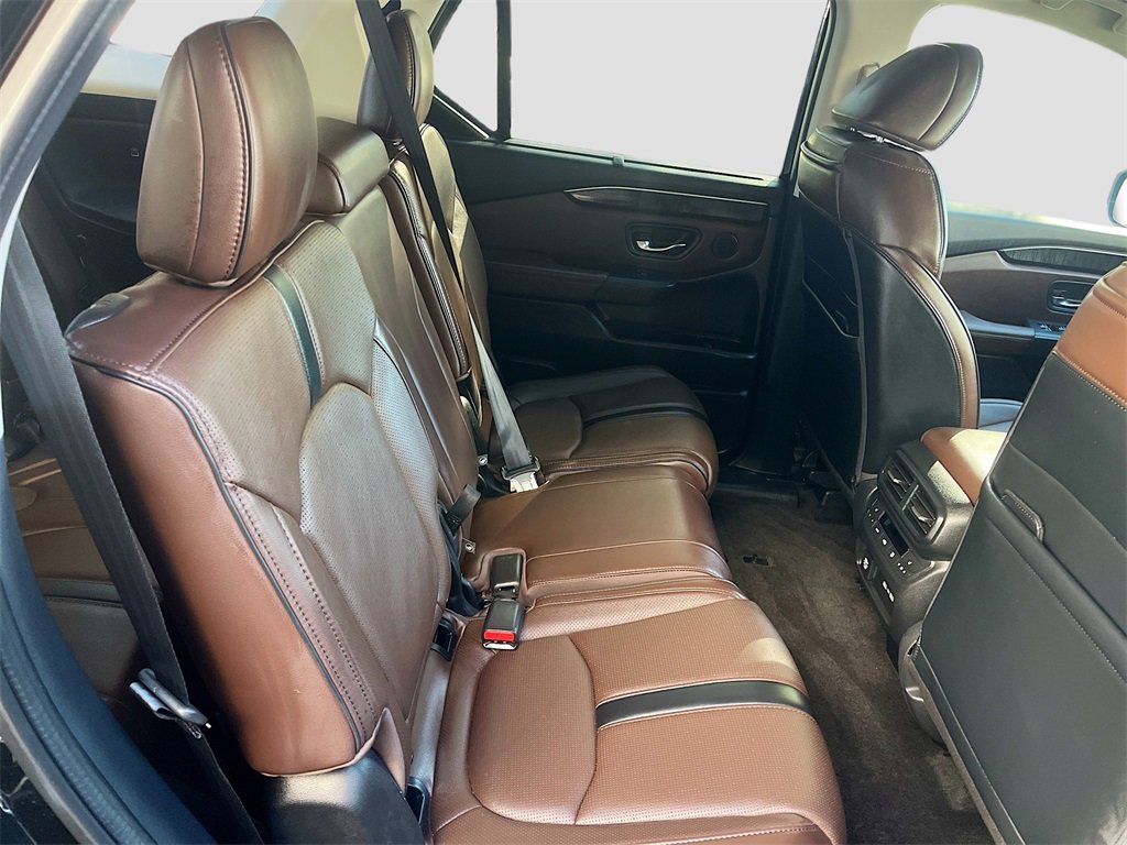 Used 2023 Honda Pilot Elite image 30