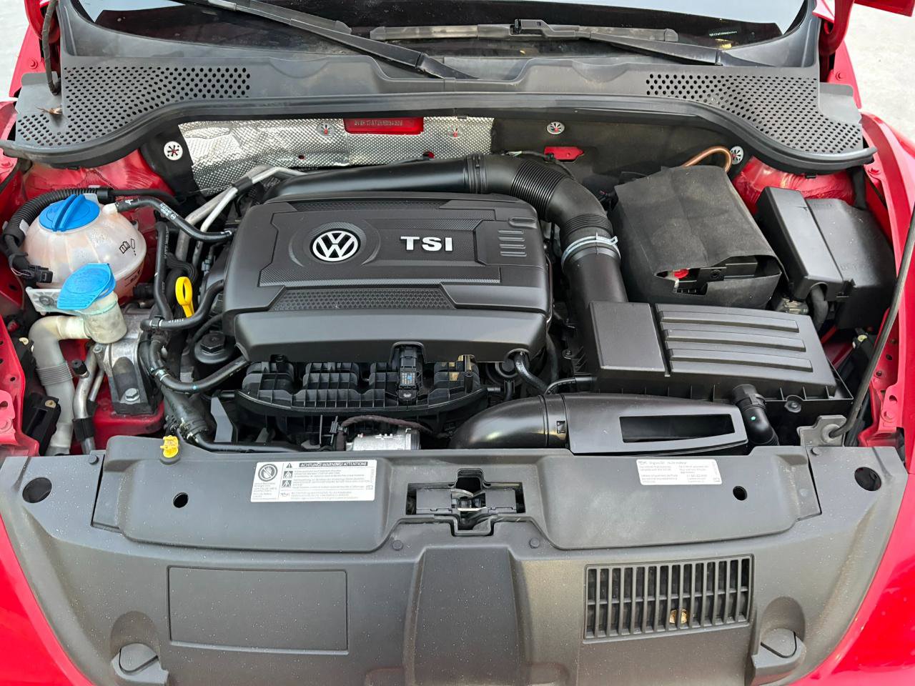 Used 2014 Volkswagen Beetle 1.8T image 30