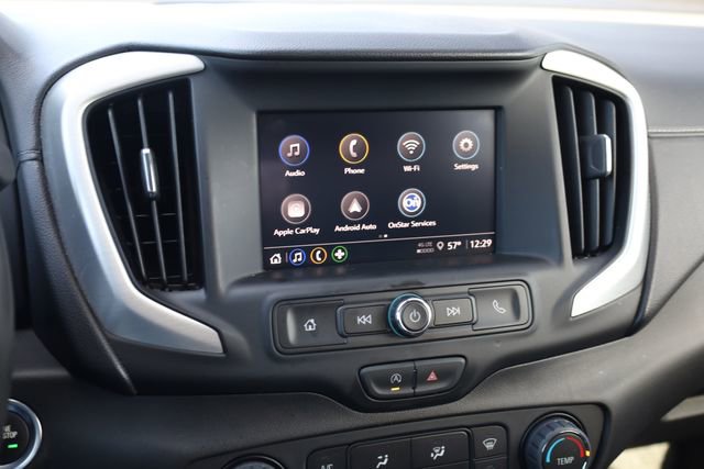 Used 2024 GMC Terrain SLE image 17