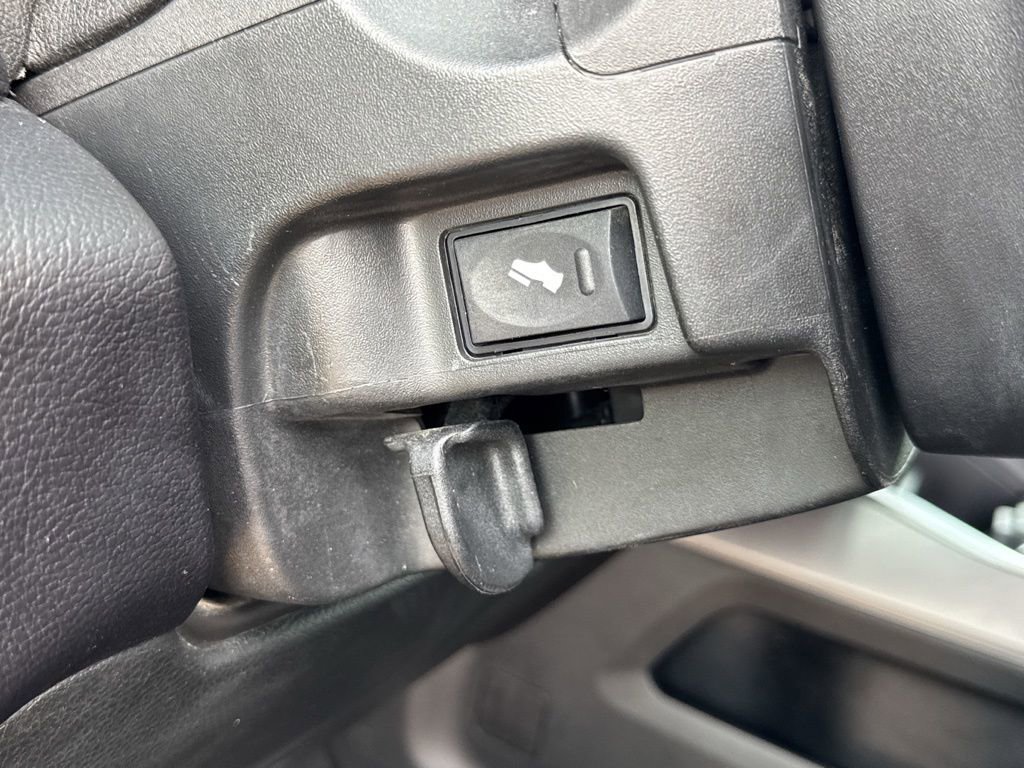 Used 2022 RAM 2500 Big Horn w/ Level A Equipment Group AWD/4WD image 19