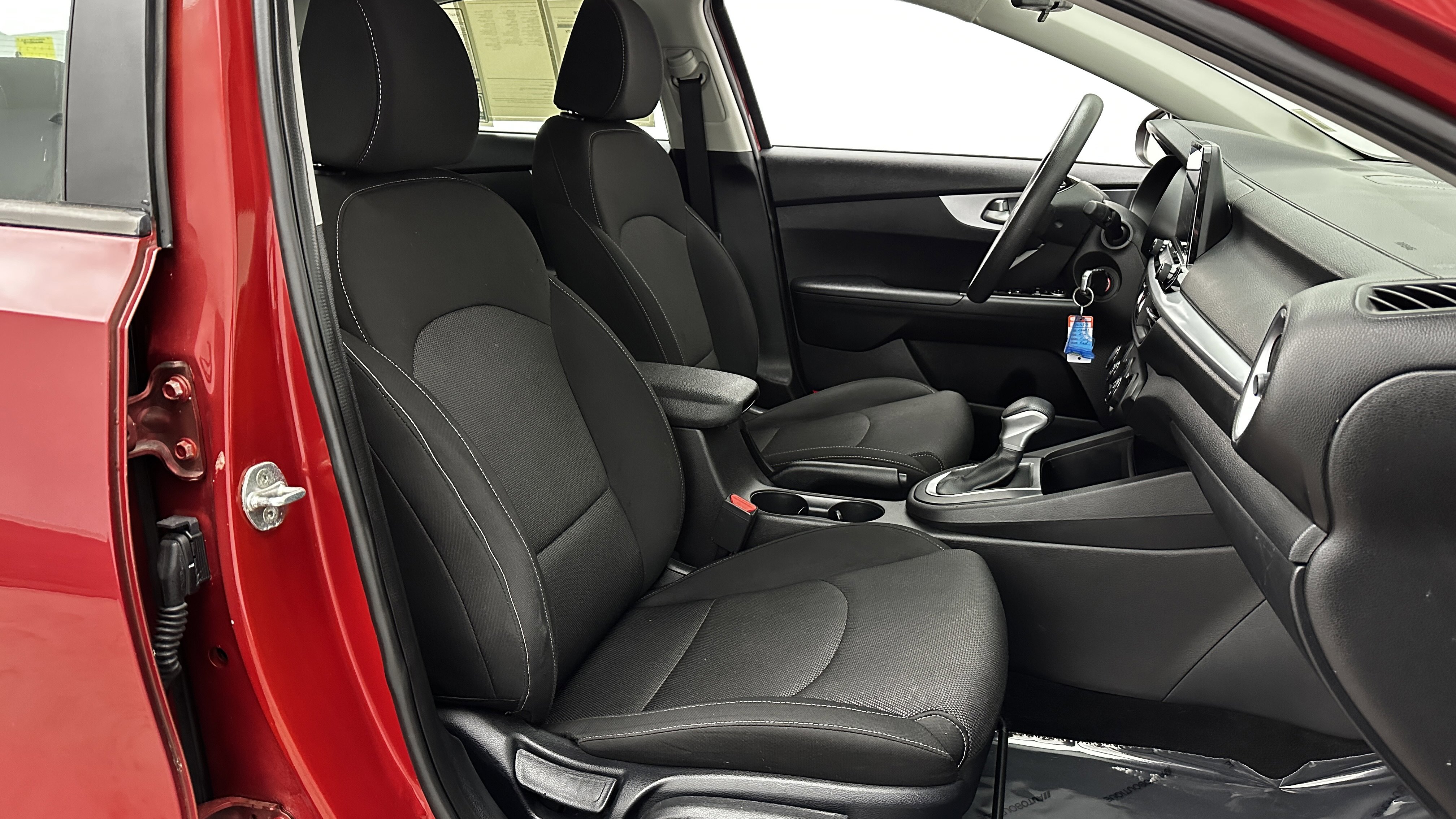 Used 2023 Kia Forte LXS FWD image 33