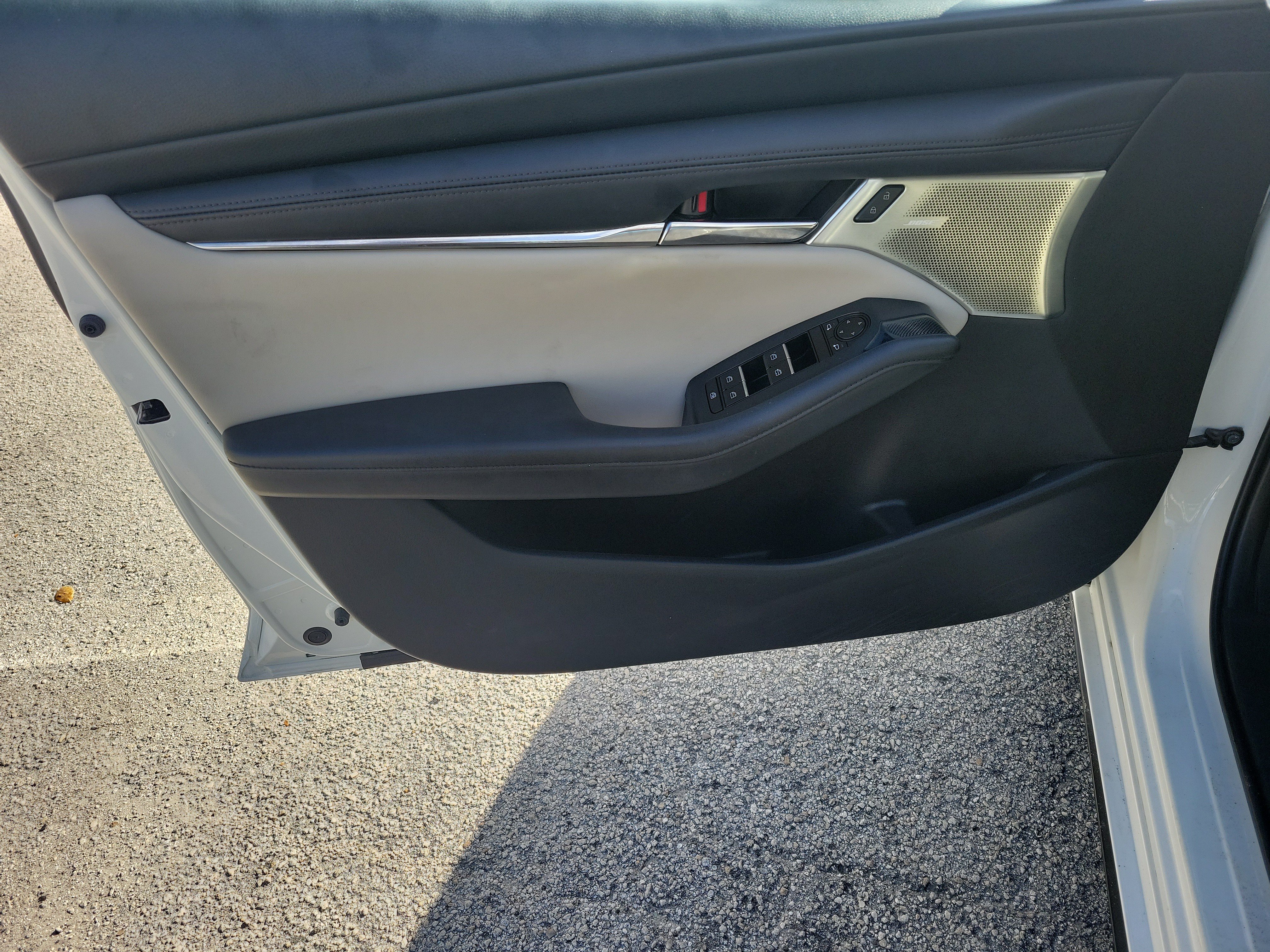 Used 2019 MAZDA MAZDA3 AWD Sedan w/ Preferred Package image 19