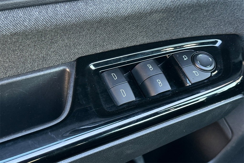 Certified 2024 Honda Prologue EX image 12