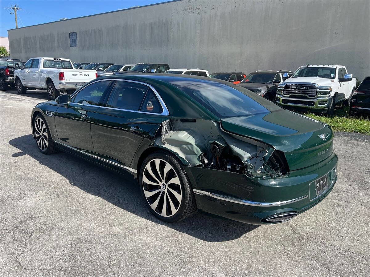 Used 2026 Bentley Flying Spur Plug-In Hybrid AWD/4WD image 5