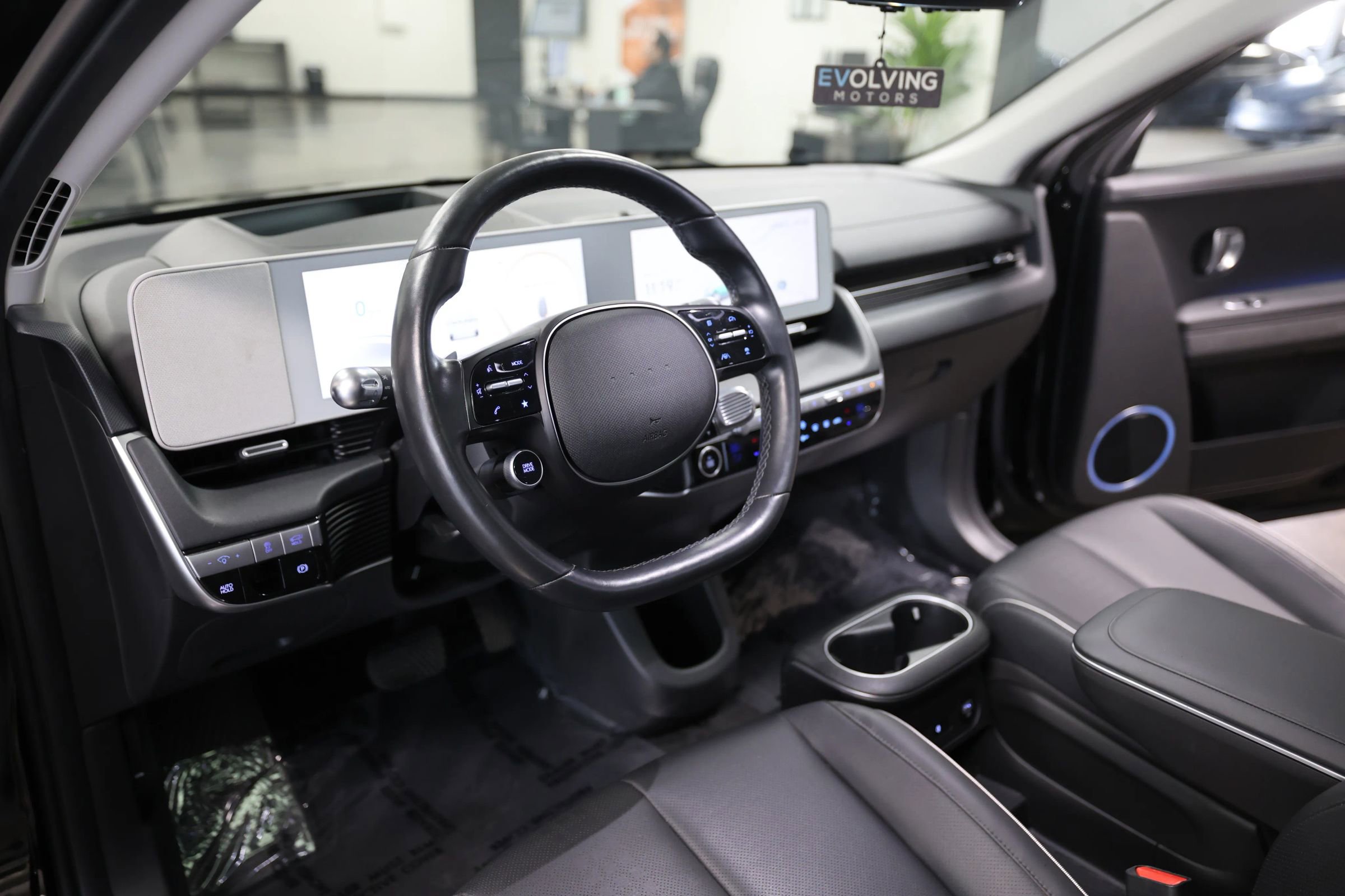 Used 2024 Hyundai Ioniq 5 Limited image 21