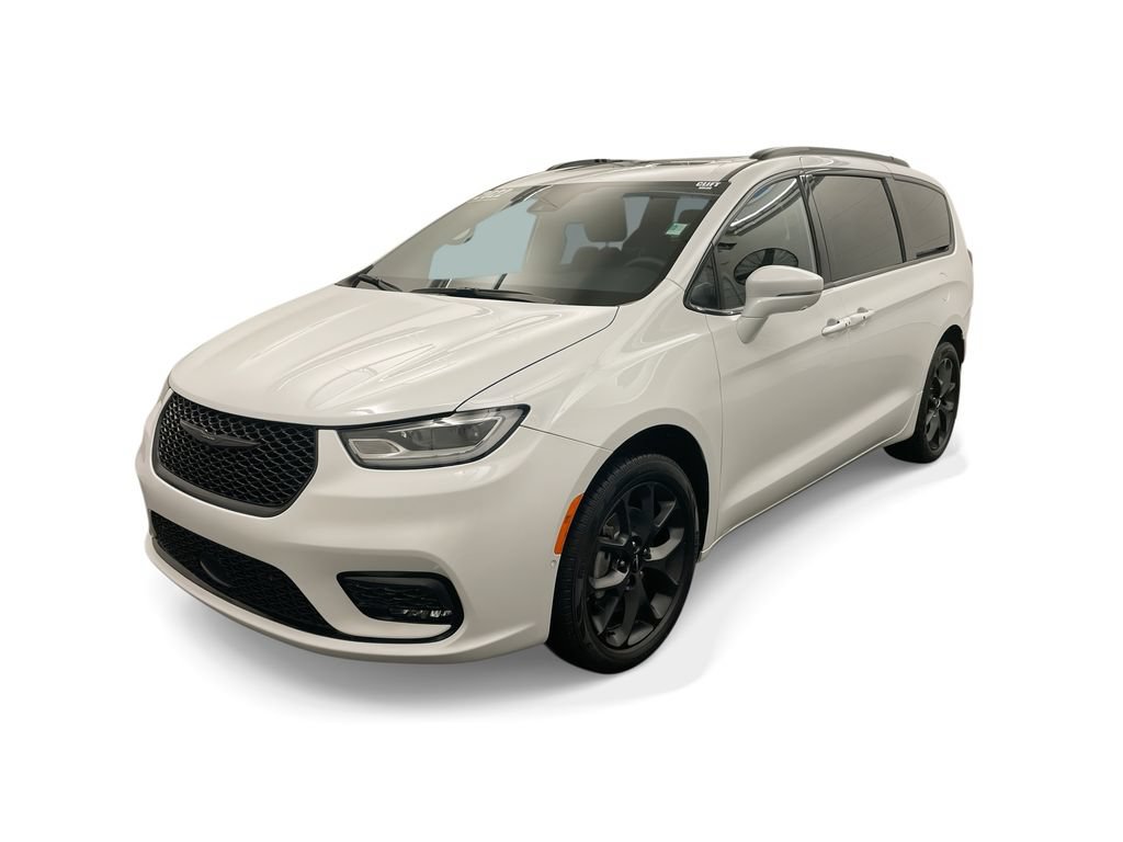 Used 2022 Chrysler Pacifica Limited w/ S Appearance Package AWD/4WD image 34