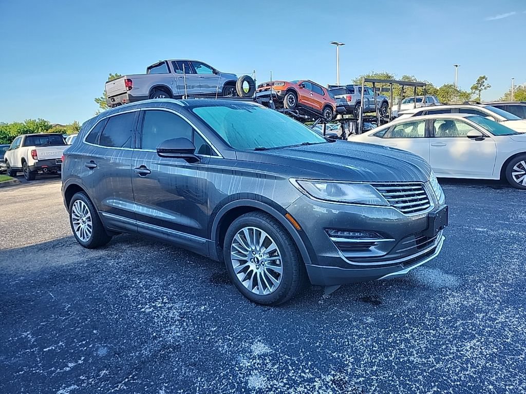 Used 2017 Lincoln MKC Reserve FWD video 1