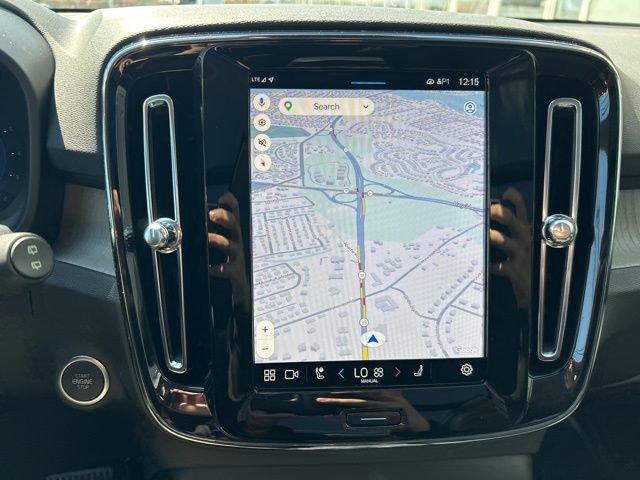 Used 2025 Volvo XC40 B5 Core AWD/4WD image 22