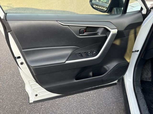 Used 2024 Toyota RAV4 LE image 15