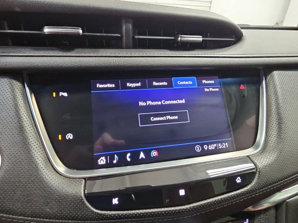 Used 2020 Cadillac XT5 Premium Luxury FWD image 17