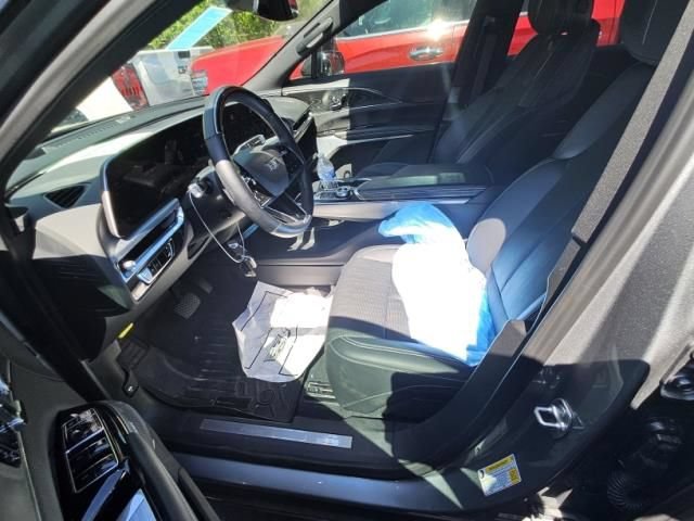 Used 2024 Cadillac Lyriq Sport RWD image 3