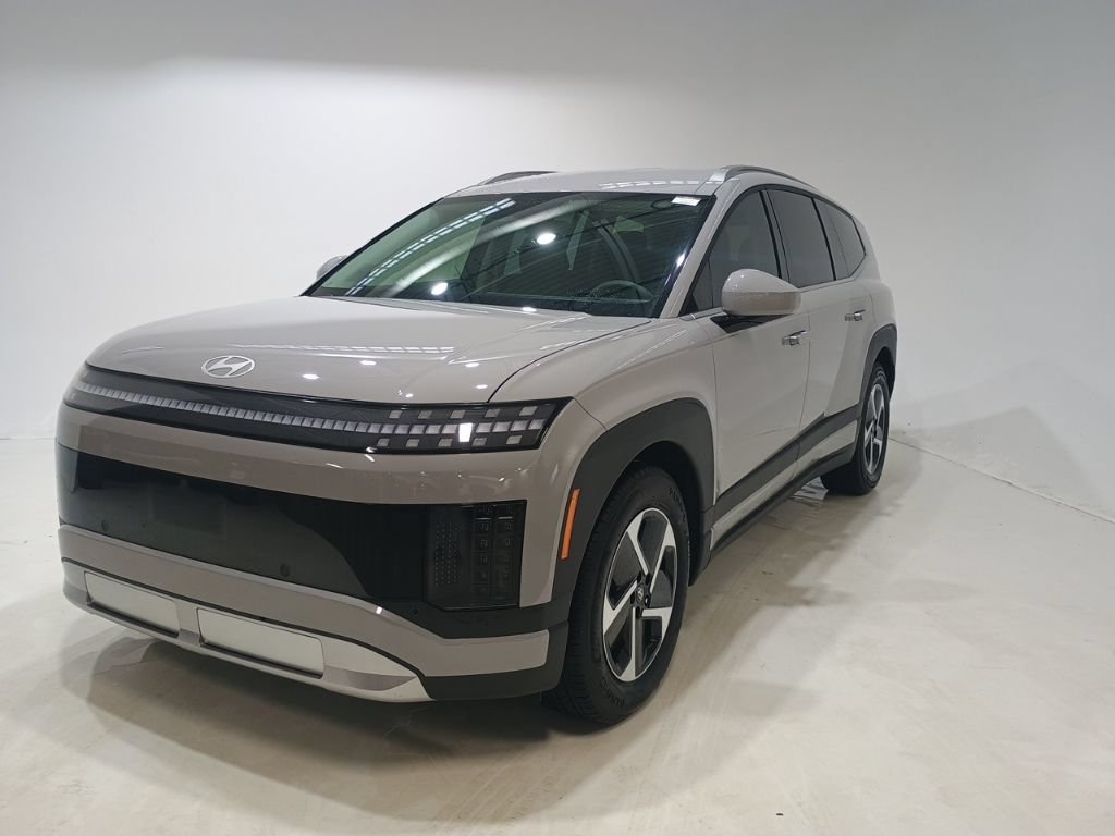 New 2026 Hyundai Ioniq 9 SE AWD/4WD image 3
