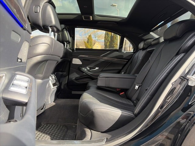 Used 2015 Mercedes-Benz S 550 4MATIC Sedan image 12